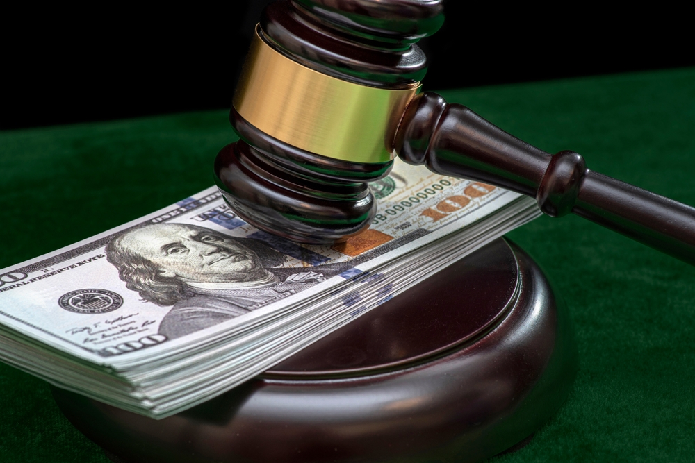 DOL’s Salary Rule for Exempt Employees In Jeopardy After Fifth Circuit Oral Argument