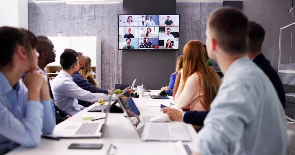 Best Practices for Hosting Company-Wide Meetings